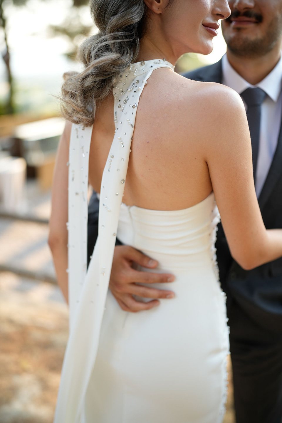 Piari Pera bahçesinde gelin ve damat